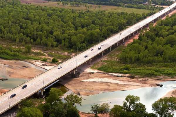 ACEC-Oklahoma honors U.S.-77 Bridge design