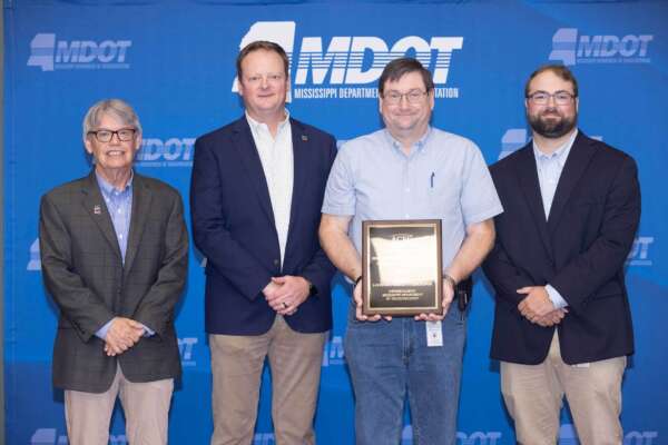 Garver and MDOT recognized with ACEC-Mississippi Grand Conceptor Award for I-10 Diamondhead Interchange