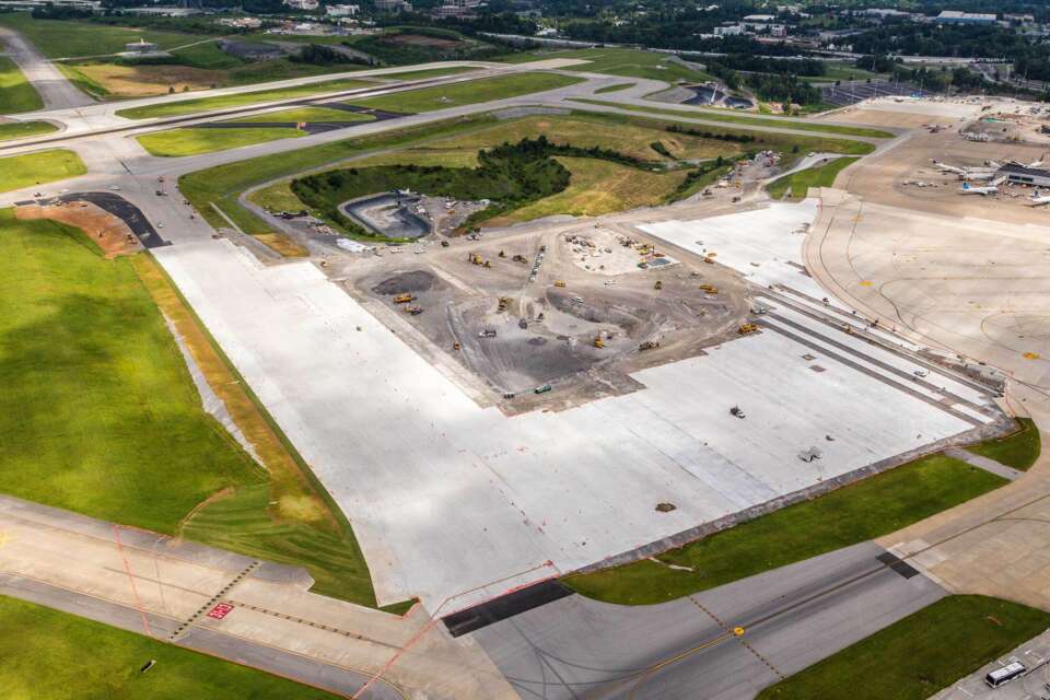 BNA Central Ramp Exp photo 3