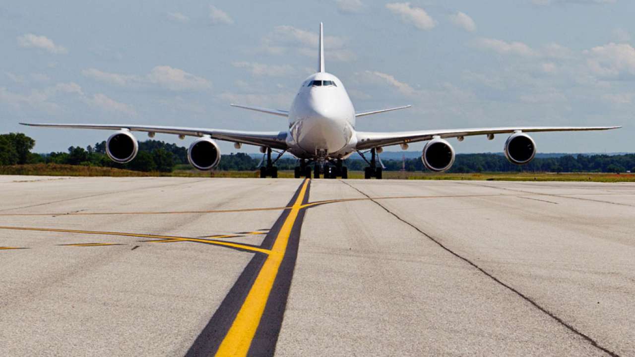 Garver, airport leaders discuss industry outlook