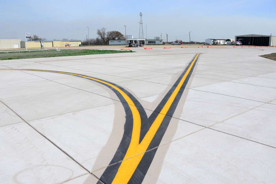 Pauls Valley Municipal Airport