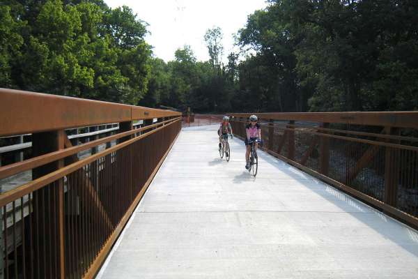 Shillcott Bayou Pedestrian Bridge