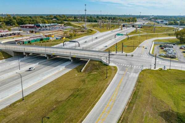 Union Avenue over I-44